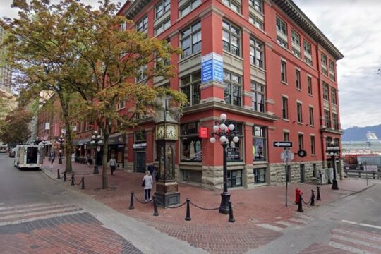 Self Guided Adventure Hunt: Vancouver Red Bricks & Gold Dragons
