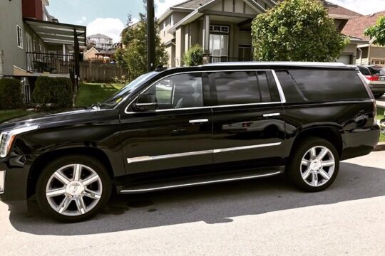 Private Transfer from Vancouver International Airport to Ferry Terminal