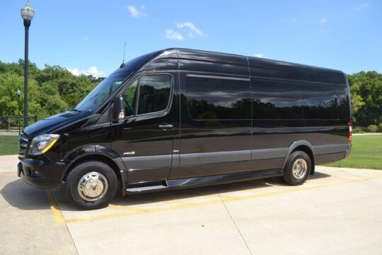 Private Transfer from Vancouver International Airport to Whistler