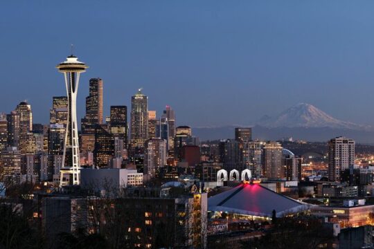 Private Port Transfer Canada Place Cruise Ship Terminal to Seattle / SEA Airport